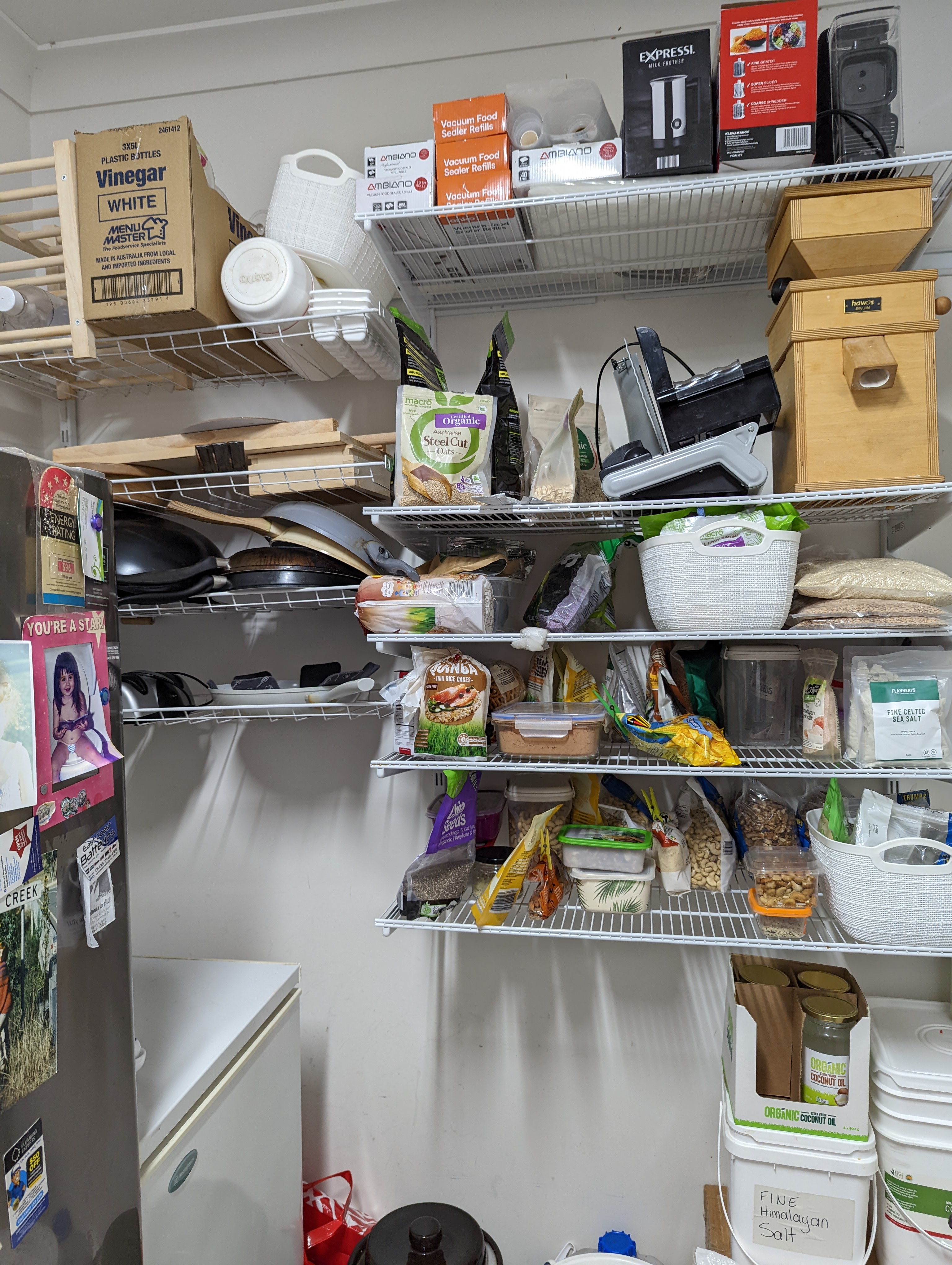 AFTER - Small Pantry